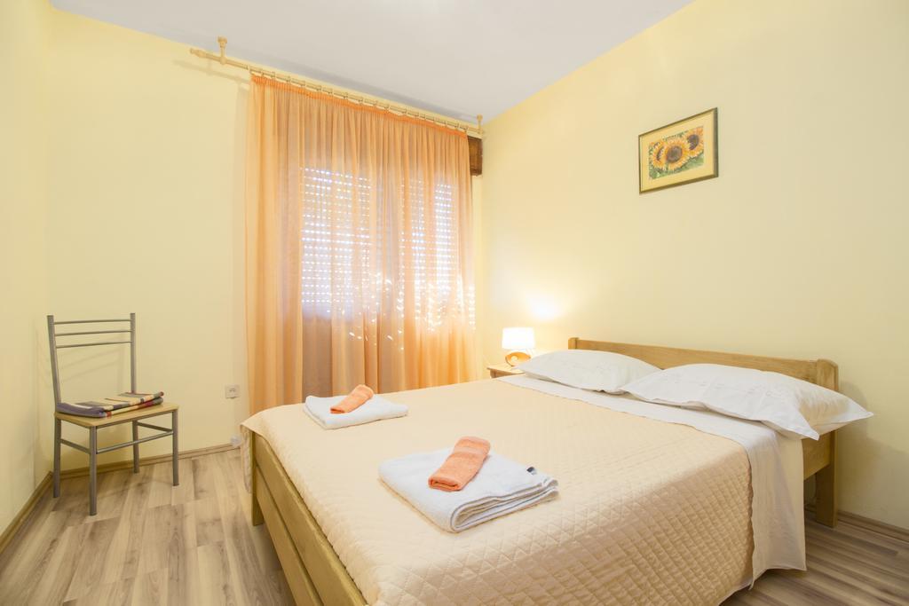 Apartment Neven Rogoznica  Quarto foto