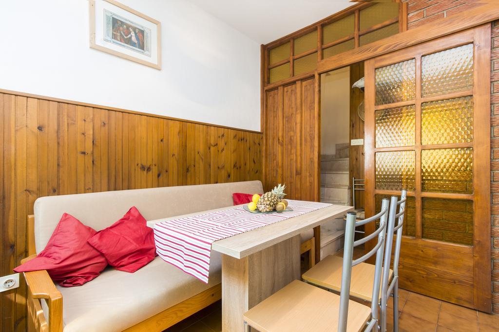 Apartment Neven Rogoznica  Quarto foto